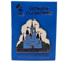 Disney Cinderella Castle WDW Brooch Cloisonne Collectible Blue White